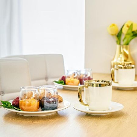 Golden Queen Apartments Old Town كراكوفيا المظهر الخارجي الصورة