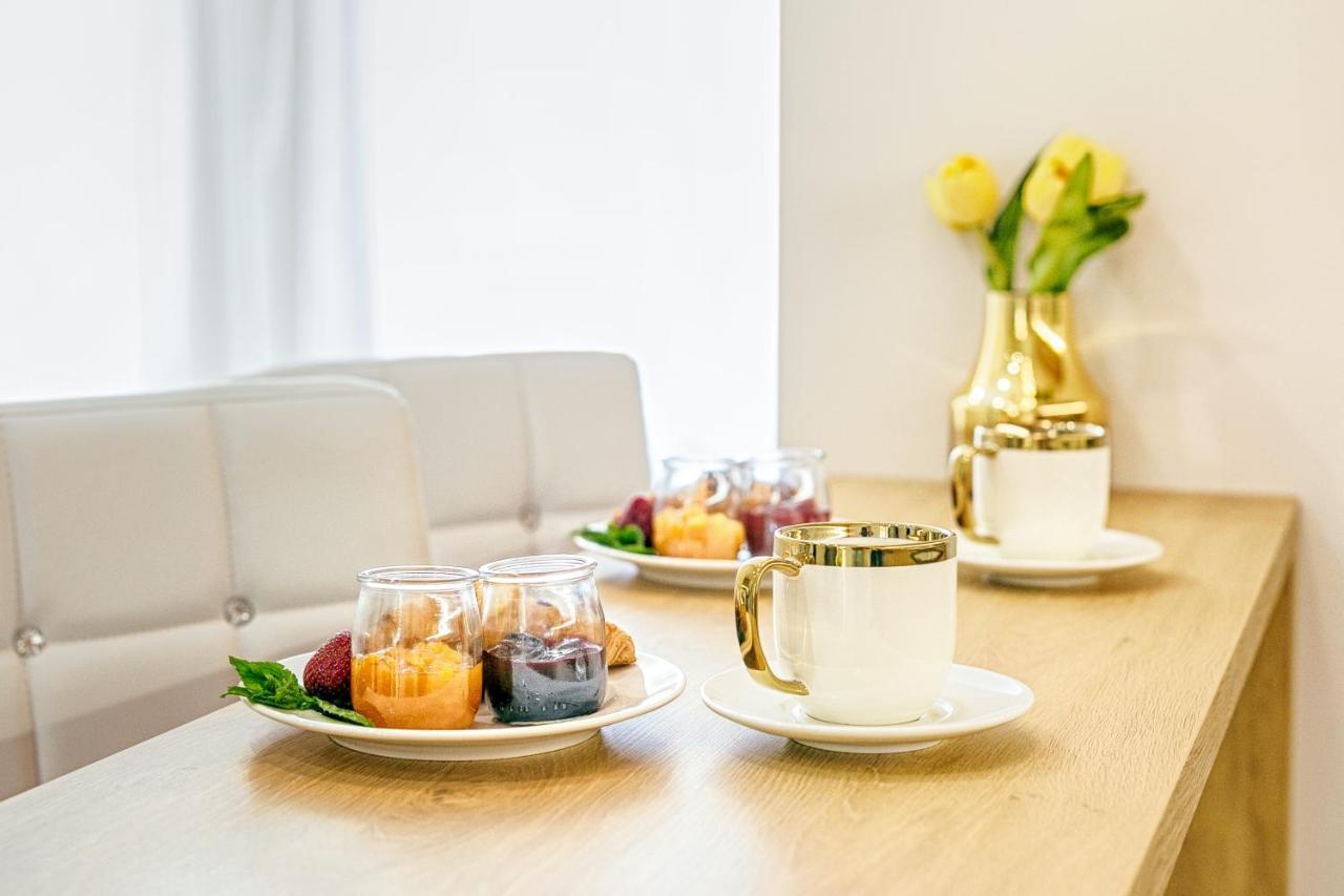 Golden Queen Apartments Old Town كراكوفيا المظهر الخارجي الصورة
