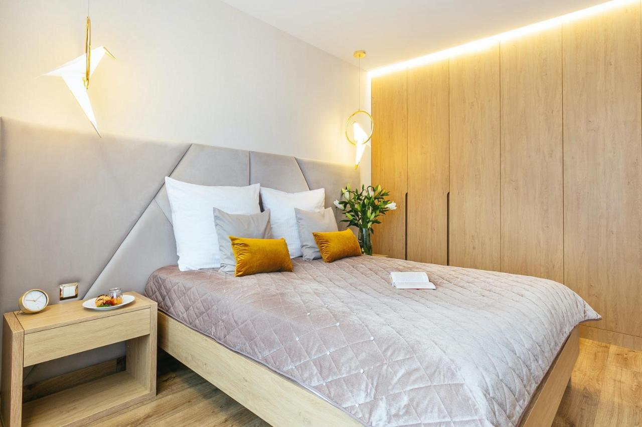 Golden Queen Apartments Old Town كراكوفيا المظهر الخارجي الصورة