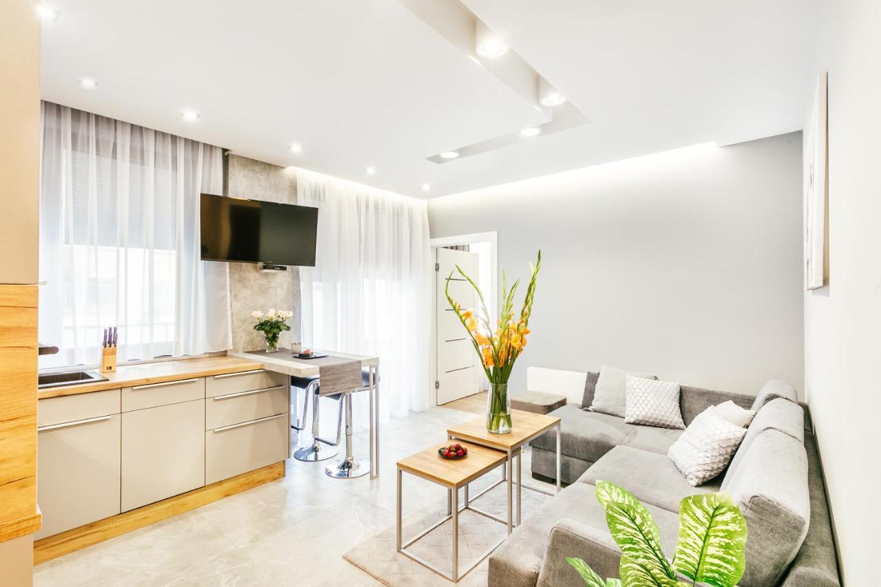 Golden Queen Apartments Old Town كراكوفيا المظهر الخارجي الصورة