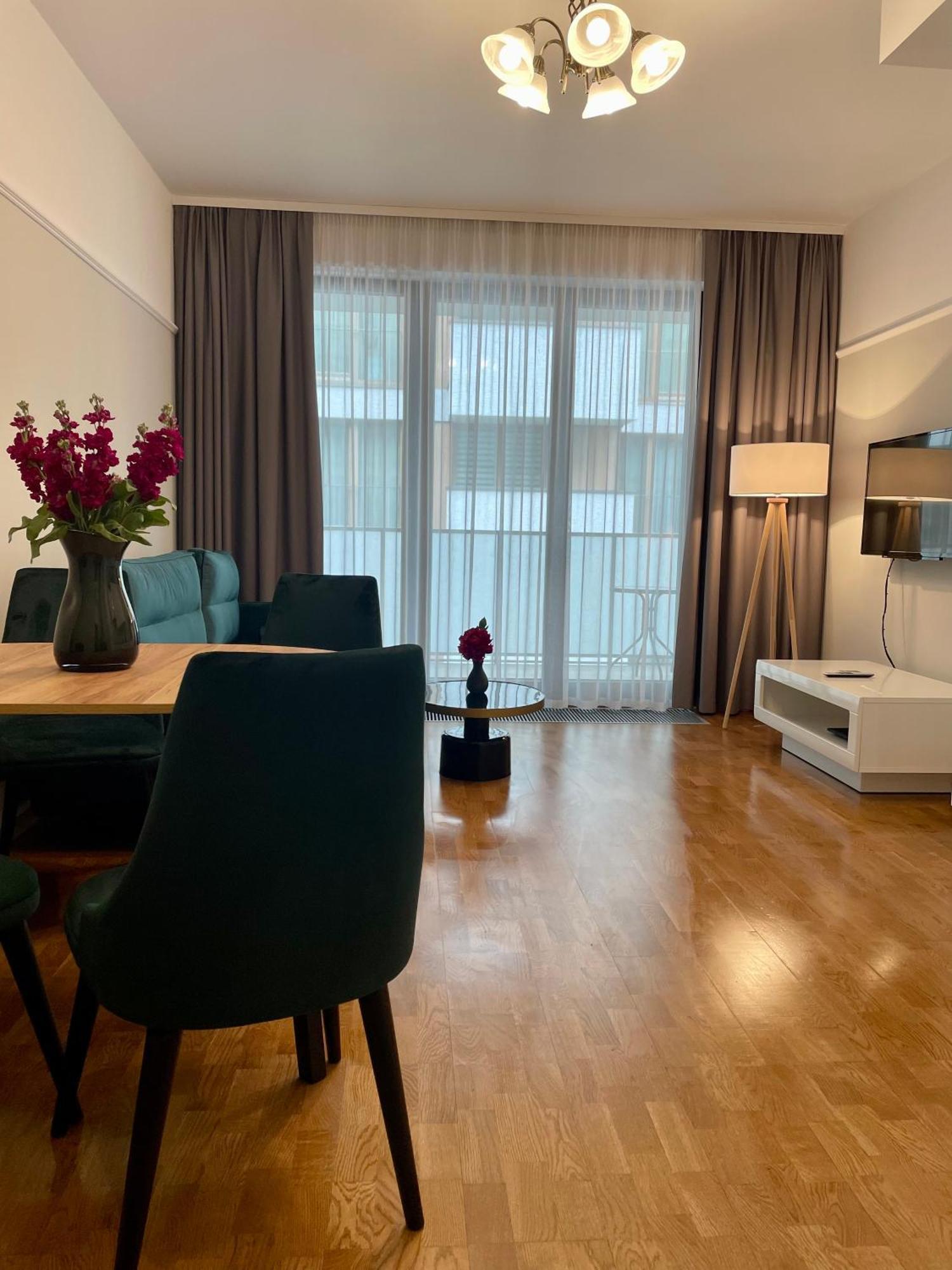 Golden Queen Apartments Old Town كراكوفيا المظهر الخارجي الصورة